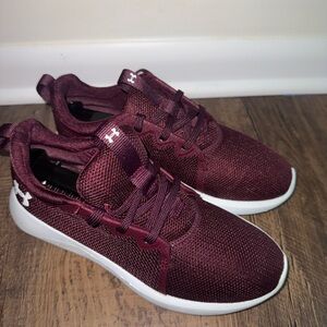 Under Armour Skylar Red | Women's Size 7.5